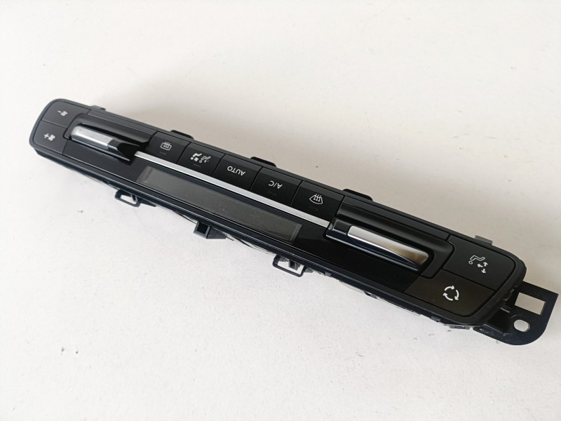 Recambio de mando climatizador para toyota proace verso ah01 referencia OEM IAM 98340478ZD  