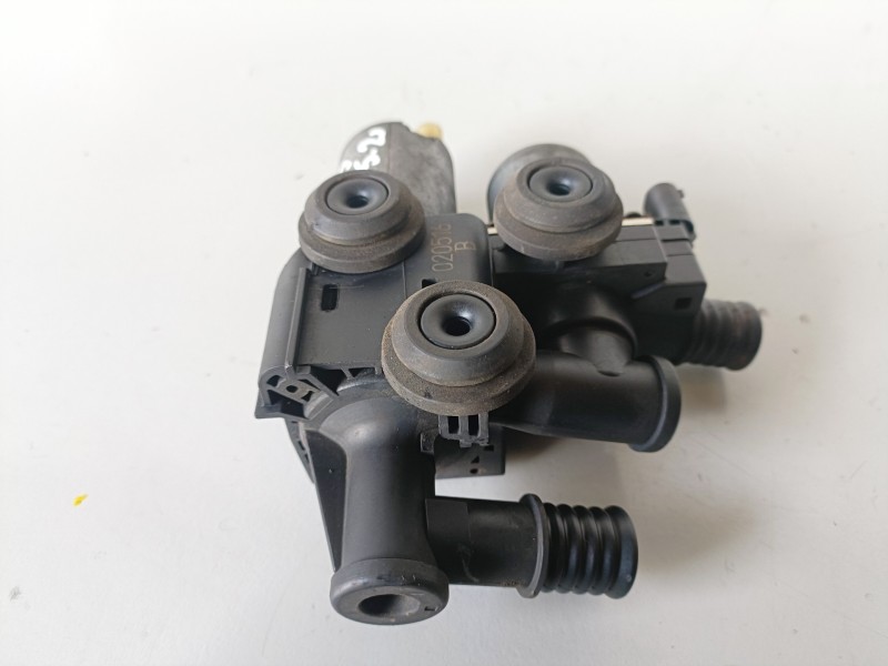 Recambio de no identificado para bmw serie 3 compacto (e46) 204d4 referencia OEM IAM 8369807  