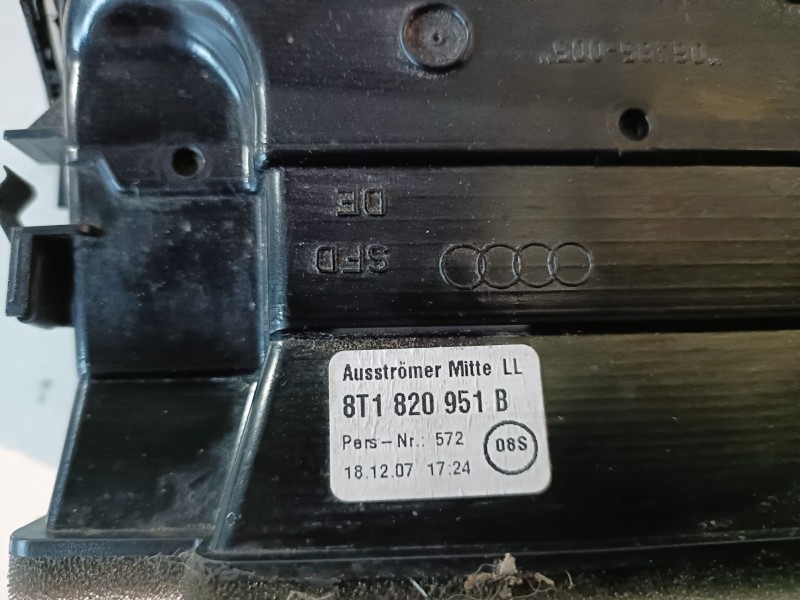 Recambio de aireador central para audi a4 berlina (8k2) caga referencia OEM IAM 8T1820951B  