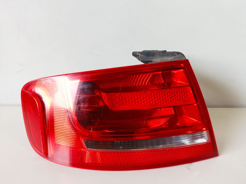 Recambio de piloto trasero izquierdo para audi a4 berlina (8k2) caga referencia OEM IAM 9K5945095D  