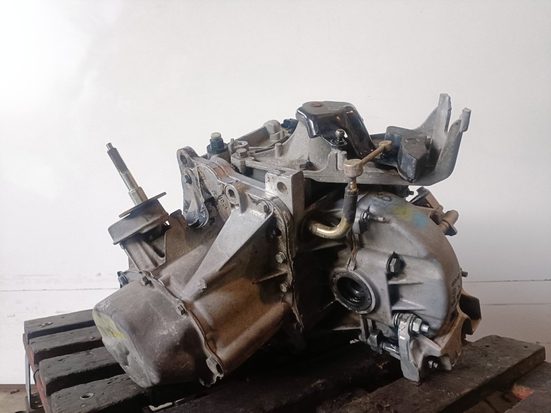 Recambio de caja cambios para citroen xsara picasso rhy referencia OEM IAM 20DL65  