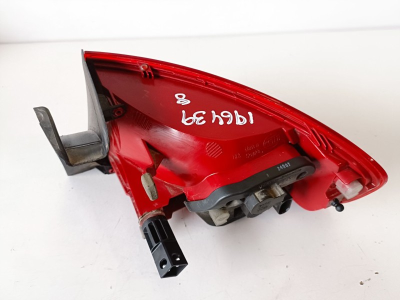 Recambio de piloto trasero izquierdo para audi a4 berlina (8k2) caga referencia OEM IAM 9K5945095D  