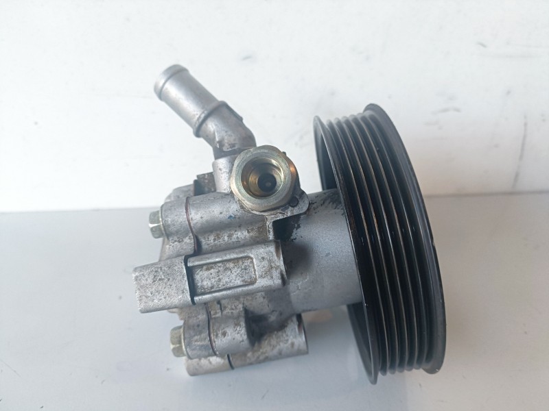 Recambio de bomba direccion para opel insignia berlina a20dth referencia OEM IAM 13309336  