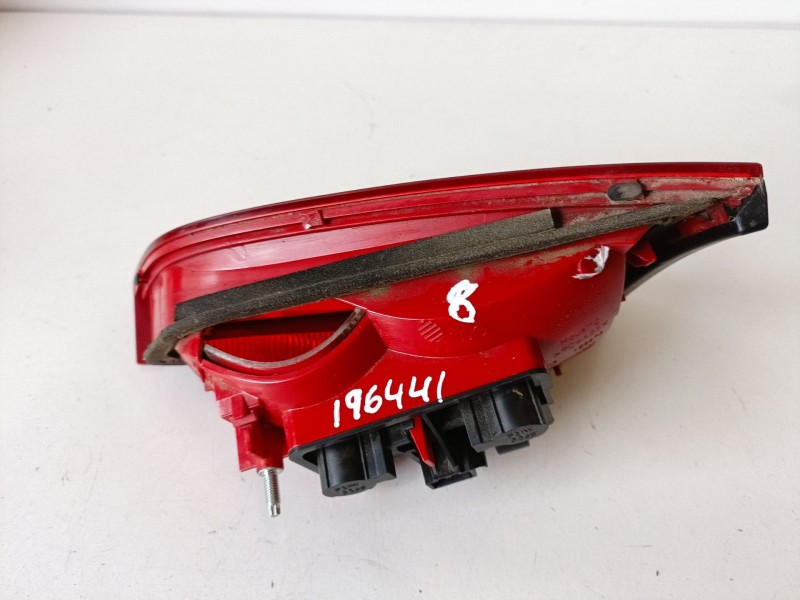 Recambio de piloto trasero izquierdo para audi a4 berlina (8k2) caga referencia OEM IAM 8K5945093D  