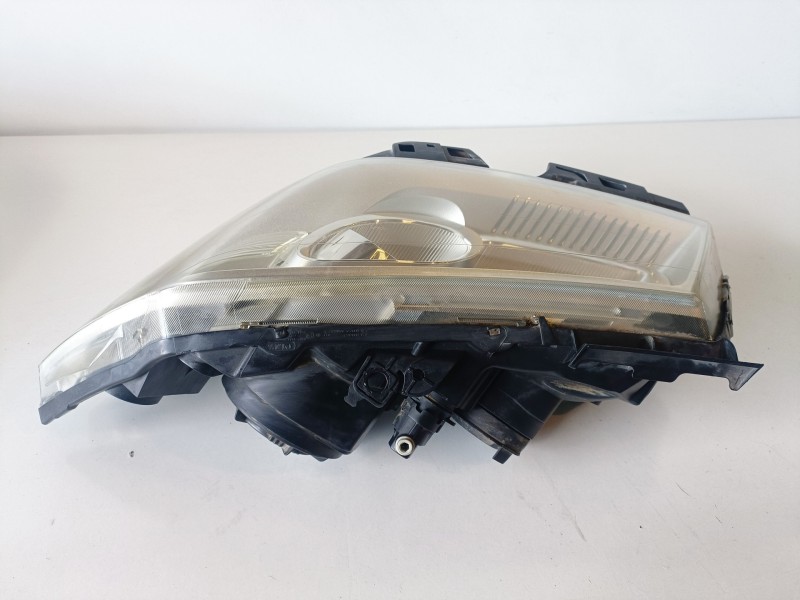 Recambio de faro izquierdo para renault megane ii berlina 5p k9kg7 referencia OEM IAM 89312730/820041241C  