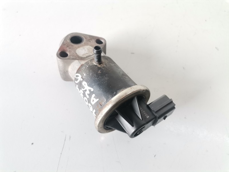 Recambio de valvula egr para volkswagen polo iv (9n1) azq referencia OEM IAM 03D131503A  