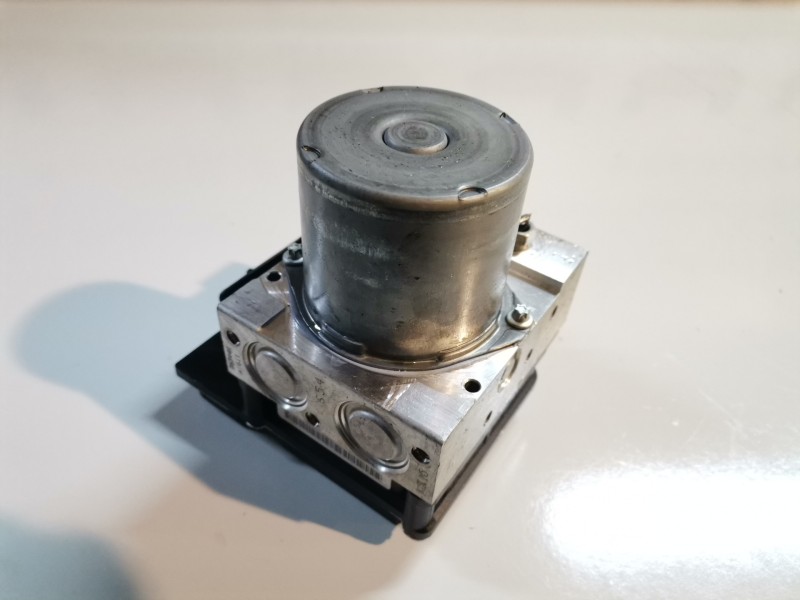 Recambio de abs para bmw serie 3 berlina (e90) n47d20c referencia OEM IAM 0265236380/0265951674  