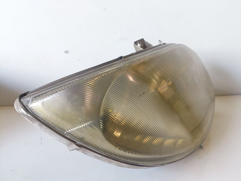 Recambio de faro derecho para mercedes-benz sprinter combi 611981 referencia OEM IAM   