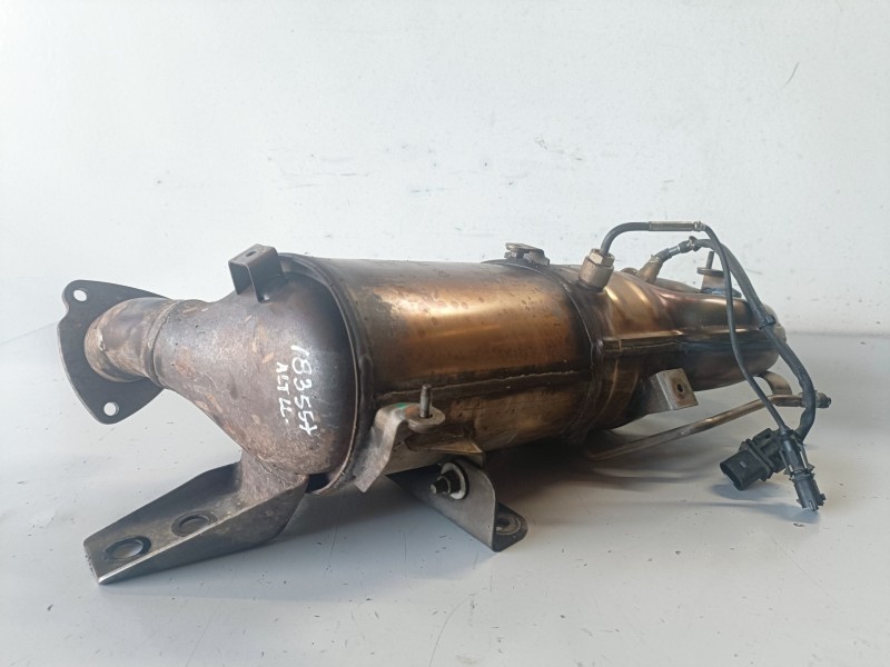 Recambio de catalizador para opel insignia berlina a20dth referencia OEM IAM 55574666  