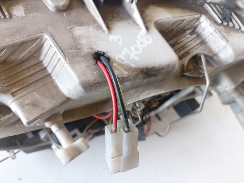 Recambio de faro izquierdo para mercedes-benz sprinter combi 611981 referencia OEM IAM   