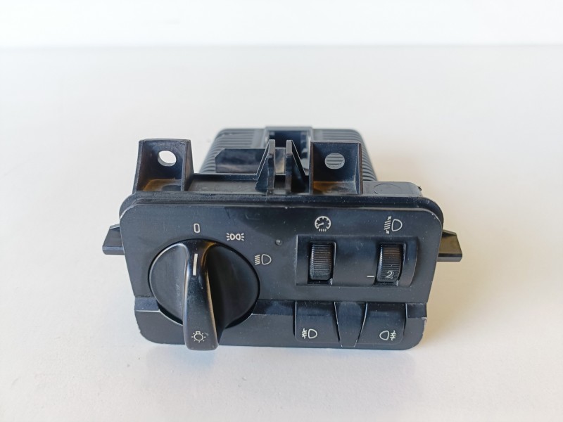 Recambio de mando luces para bmw serie 3 berlina (e46) 204d4 referencia OEM IAM 61316901429  