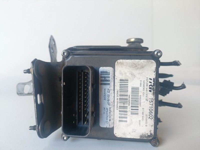 Recambio de abs para peugeot 407 sw 3fy referencia OEM IAM 15710602  