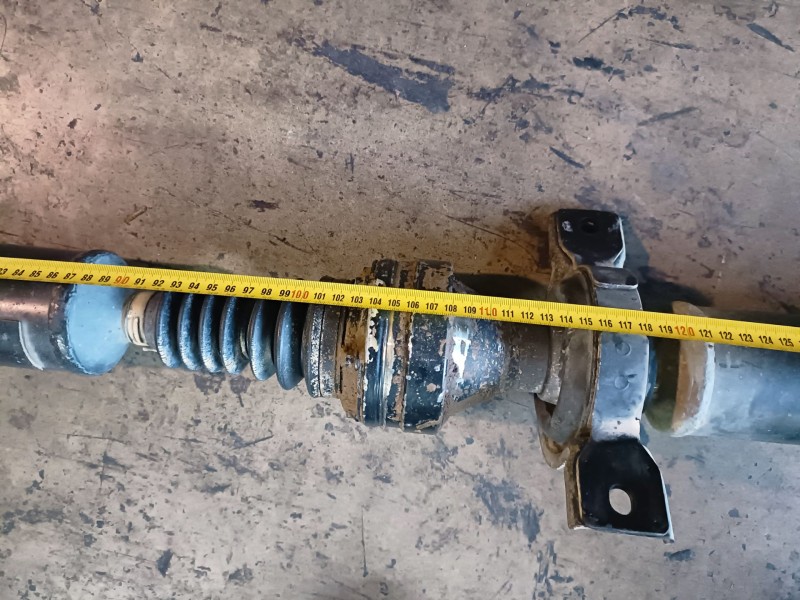 Recambio de transmision central para hyundai tucson (jm) d4ea referencia OEM IAM 493002E000  