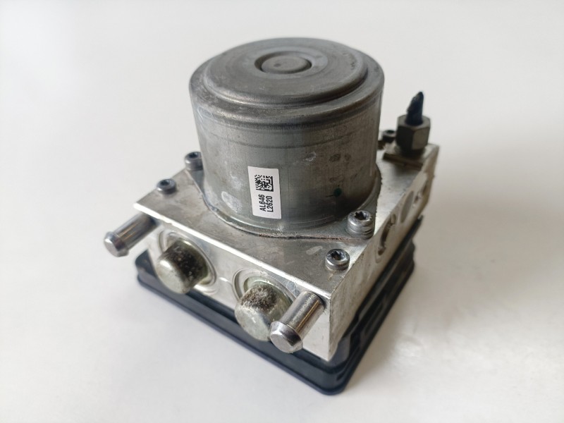 Recambio de abs para opel insignia berlina a20dt referencia OEM IAM 23430470/23430008  