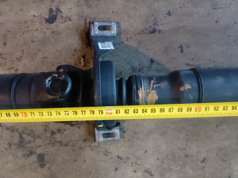 Recambio de transmision central para mercedes-benz clase c (bm 204) berlina 646811 referencia OEM IAM A2041106  