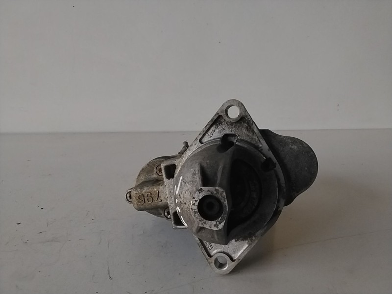 Recambio de motor arranque para opel corsa d a14xer referencia OEM IAM   