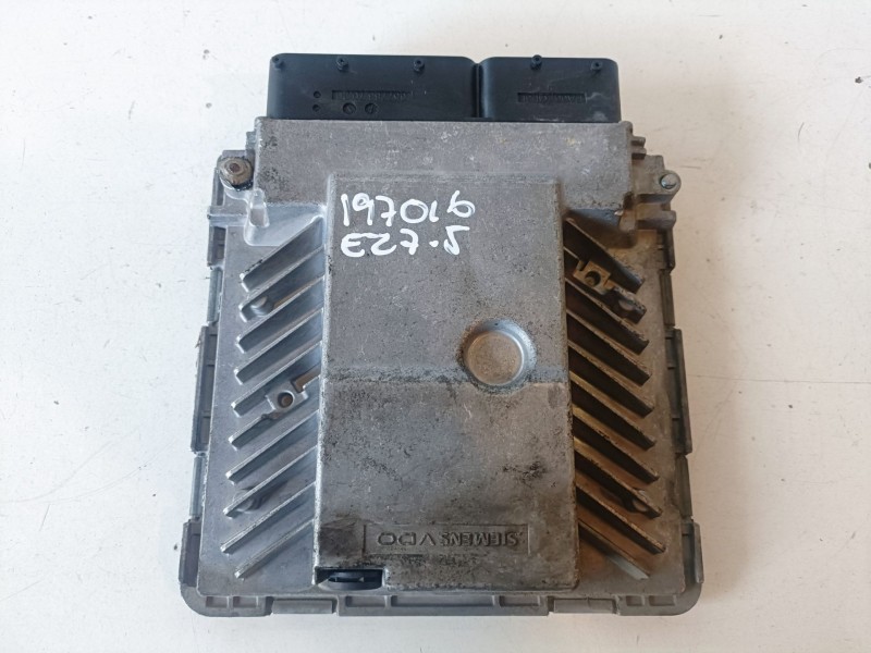 Recambio de centralita motor uce para volkswagen passat variant (3c5) bkp referencia OEM IAM 03G906018CE  