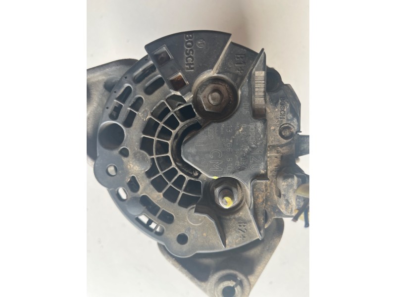 Recambio de alternador para opel corsa d a14xer referencia OEM IAM 0124425087BOSCH  