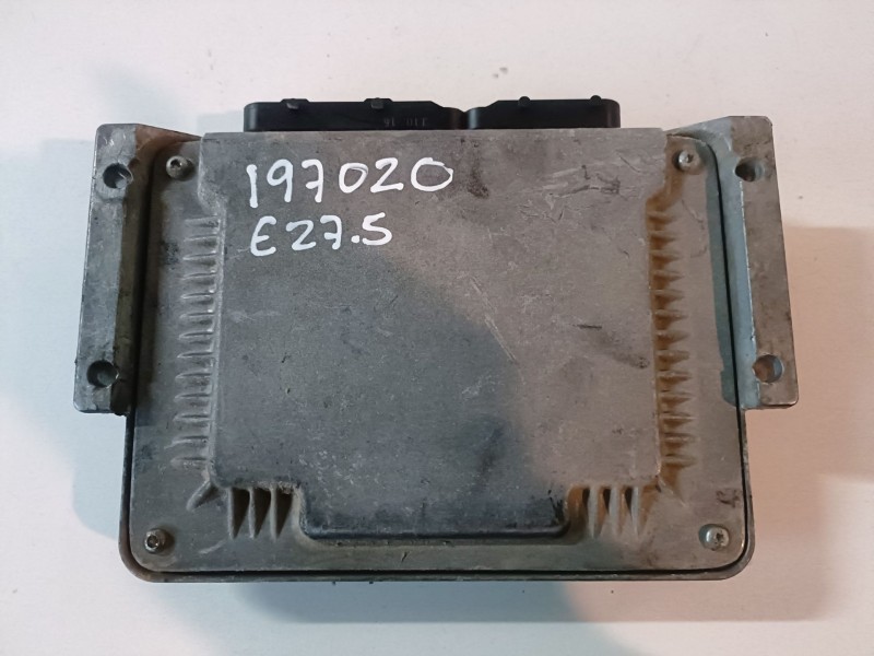 Recambio de centralita motor uce para fiat ducato ii furgón 15 f1ae0481c referencia OEM IAM 0281010489  