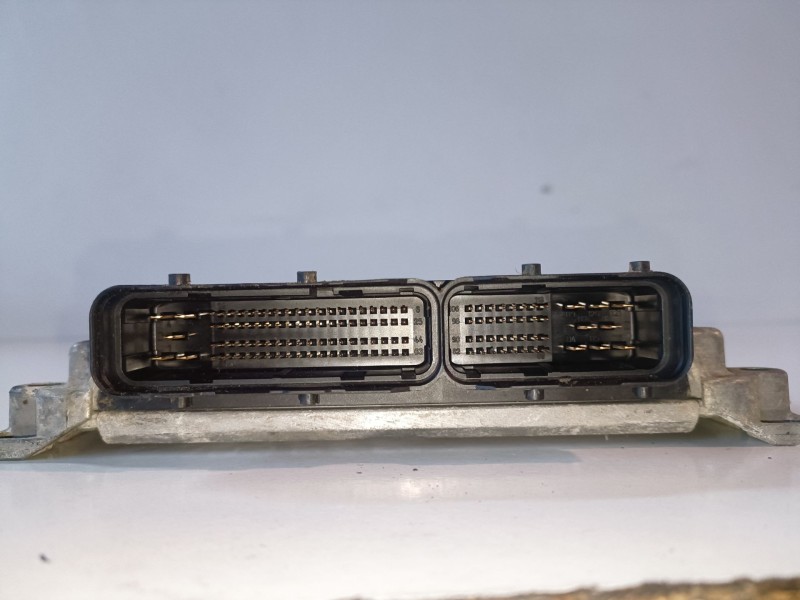 Recambio de centralita motor uce para fiat ducato ii furgón 15 f1ae0481c referencia OEM IAM 0281010489  