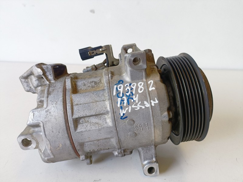Recambio de compresor aire acondicionado para nissan x-trail (t32) r9m414 referencia OEM IAM 926004CA3A  