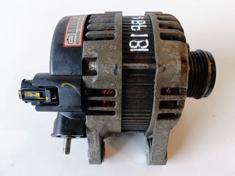 Recambio de alternador para hyundai tucson (tl) d4ha referencia OEM IAM 373002F300  