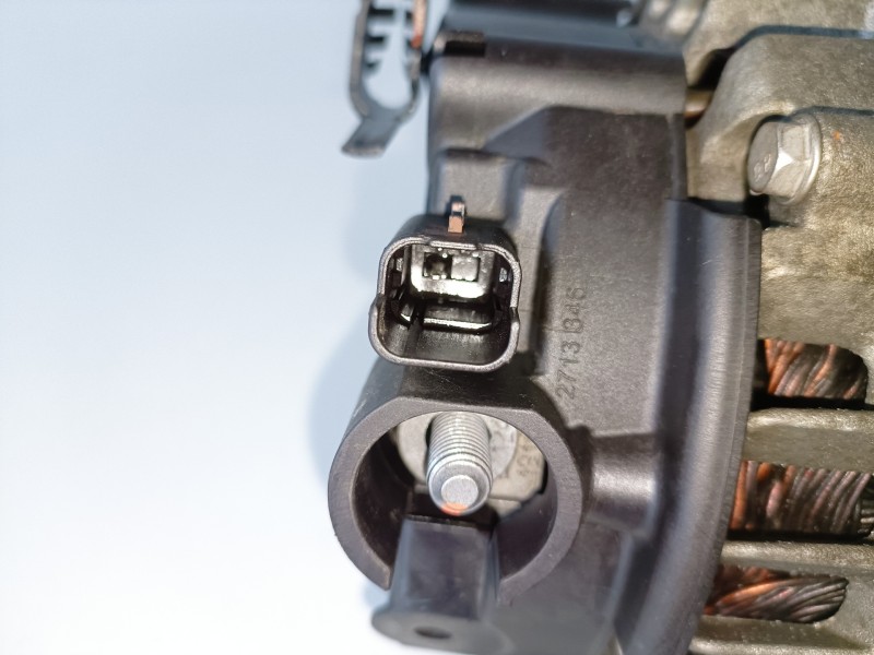 Recambio de alternador para opel combo e cargo bh02 referencia OEM IAM 9810525380  