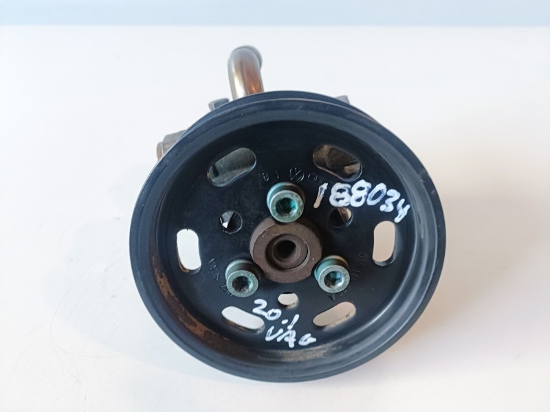 Recambio de bomba direccion para audi a3 (8l) avu referencia OEM IAM 1J0422154B  