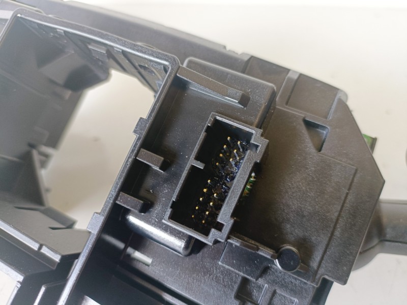 Recambio de mando luces para land rover range rover sport 306dt referencia OEM IAM BJ323F972DB/DPLA13N064KA  