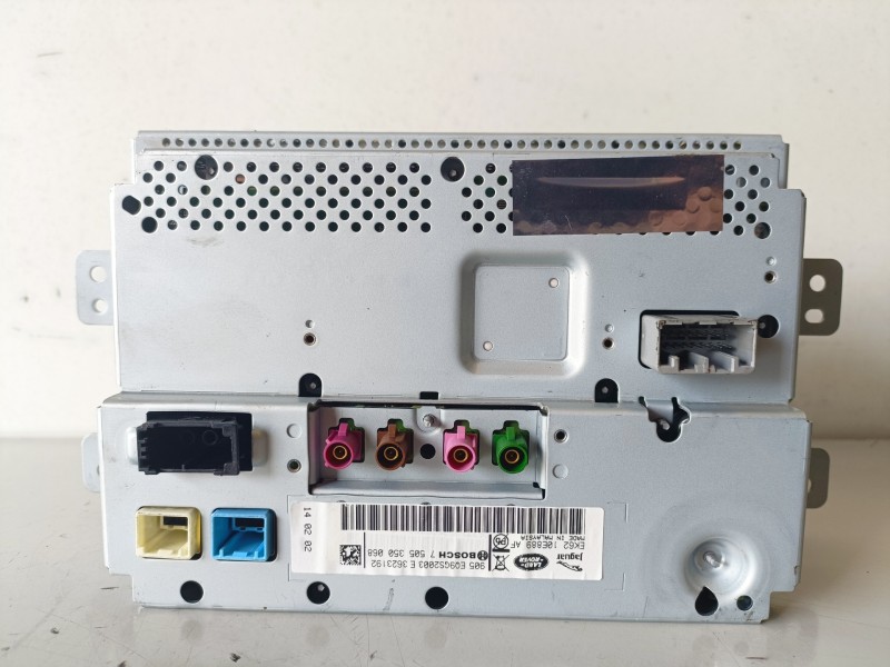 Recambio de pantalla multifuncion para land rover range rover sport 306dt referencia OEM IAM 7505350068  