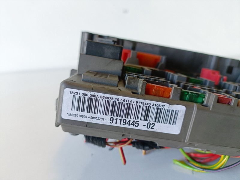Recambio de caja reles / fusibles para bmw serie 1 berlina (e81/e87) n47d20a referencia OEM IAM 911944502  