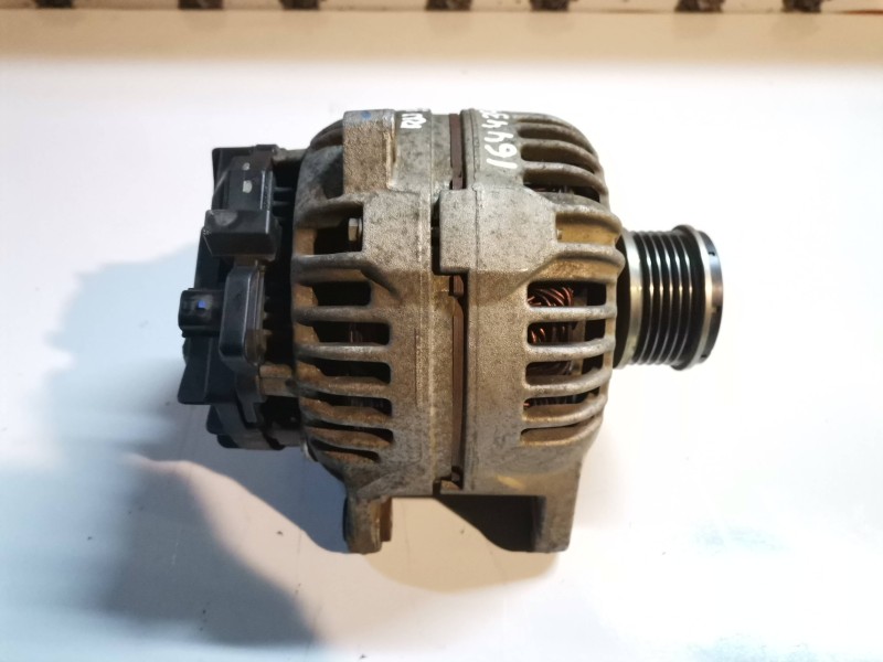 Recambio de alternador para renault kangoo i (f/kc0) k9k802 referencia OEM IAM 0124525139/8200660034A  