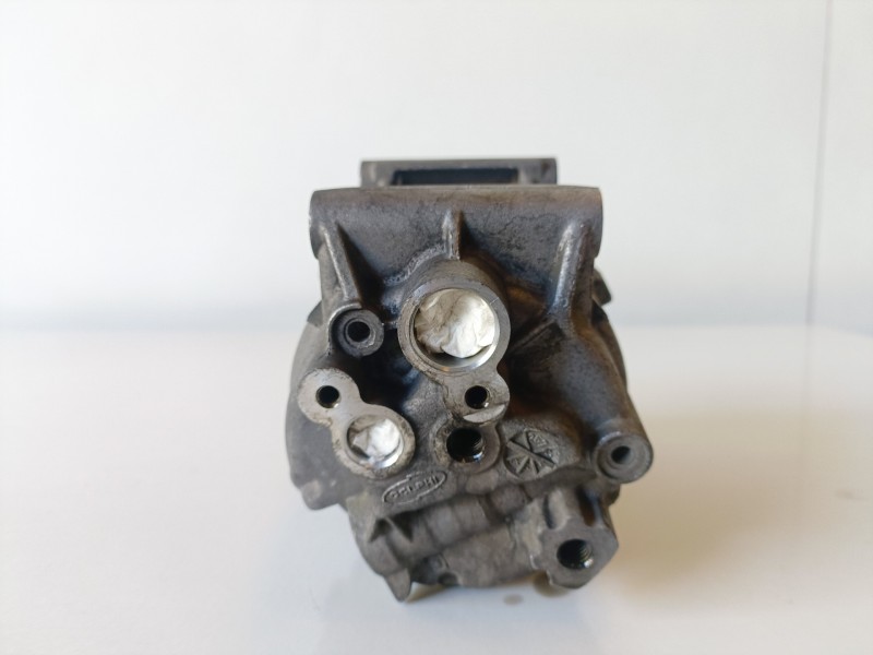 Recambio de compresor aire acondicionado para renault scenic ii (jm) f9q818 referencia OEM IAM 8200678499  