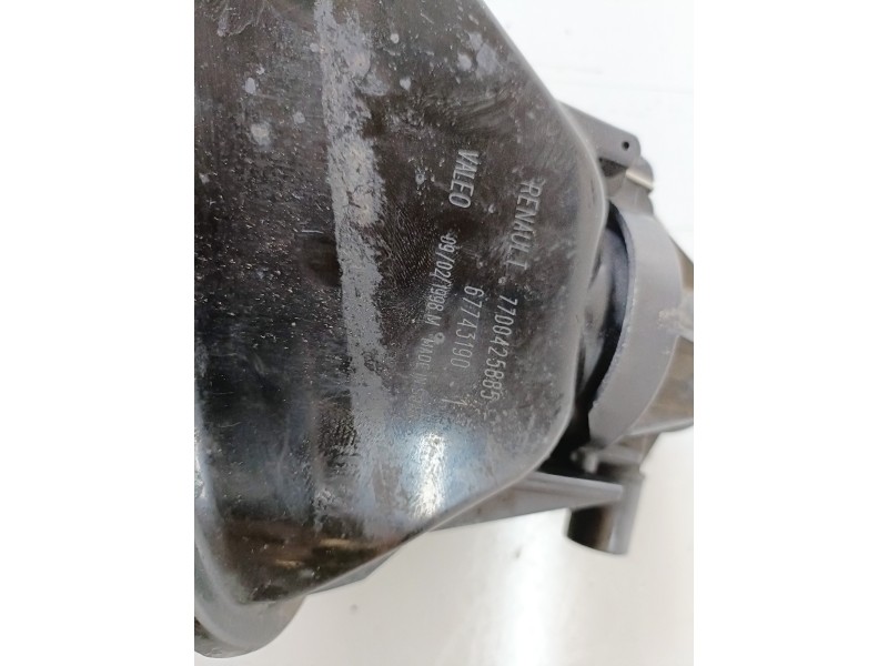 Recambio de faro antiniebla izquierdo para renault megane i classic (la0) f9q-a7 referencia OEM IAM 7700425885  