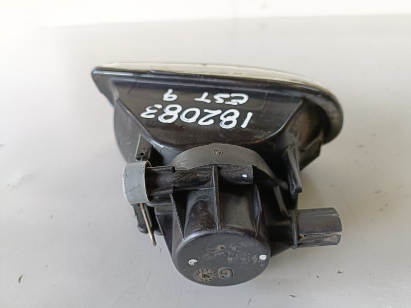 Recambio de faro antiniebla izquierdo para renault megane i classic (la0) f9q-a7 referencia OEM IAM 7700425885  