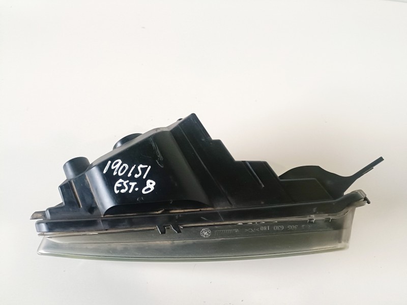 Recambio de faro antiniebla derecho para bmw serie 1 coupe (e82) n51b30a referencia OEM IAM 0305084022/7164856  