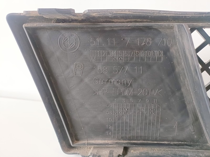 Recambio de rejilla delantera para bmw serie 1 coupe (e82) n51b30a referencia OEM IAM 51117178710  