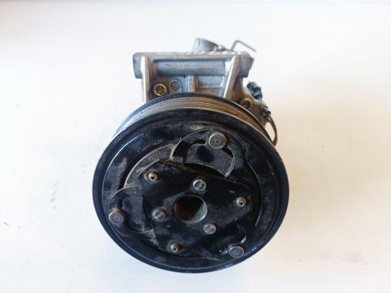 Recambio de compresor aire acondicionado para nissan juke (f15e) hra2 referencia OEM IAM 926003ZL1A  