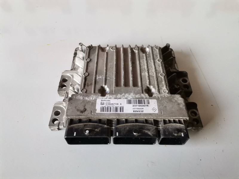 Recambio de centralita motor uce para renault megane iii coupe k9k832 referencia OEM IAM S180067106A  