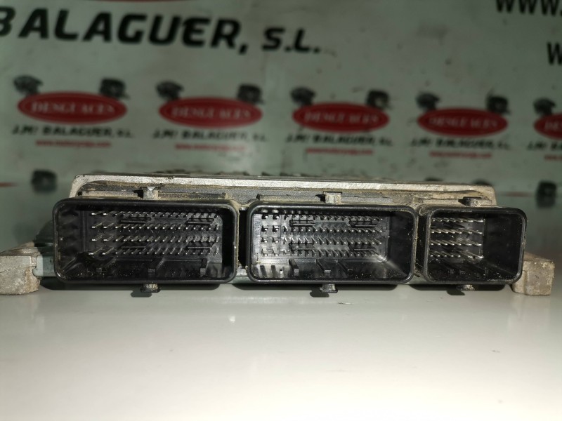 Recambio de centralita motor uce para renault megane iii coupe k9k832 referencia OEM IAM S180067106A  