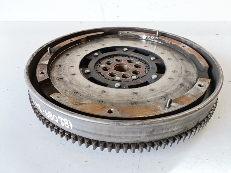 Recambio de volante motor para citroen jumper furgón gran volumen f1ce0481d referencia OEM IAM 415037510  