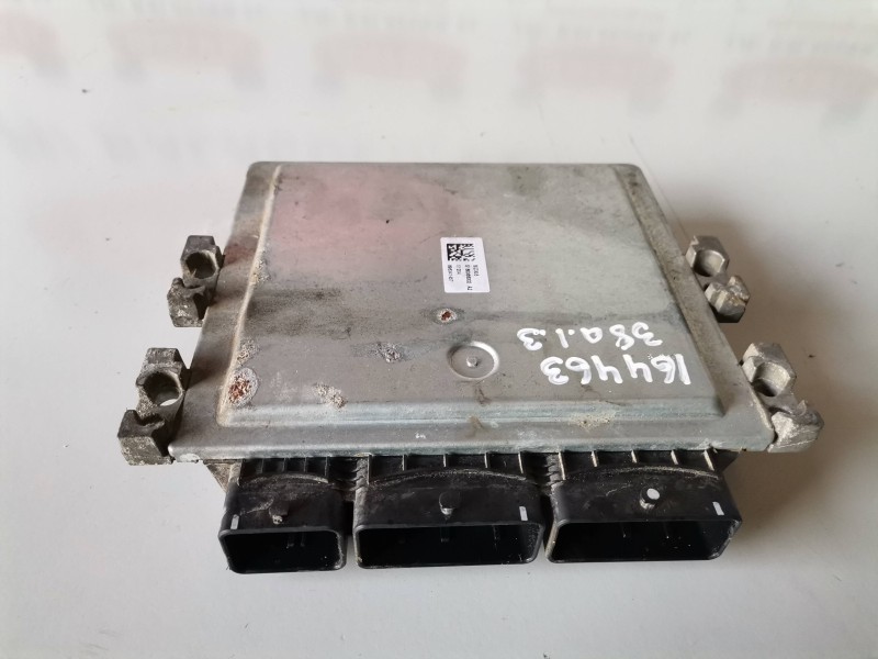 Recambio de centralita motor uce para renault megane iii coupe k9k832 referencia OEM IAM S180067106A  