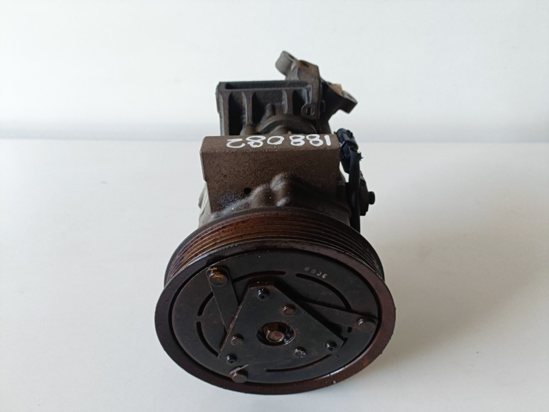 Recambio de compresor aire acondicionado para dacia dokker k9k612 referencia OEM IAM 926009154R  