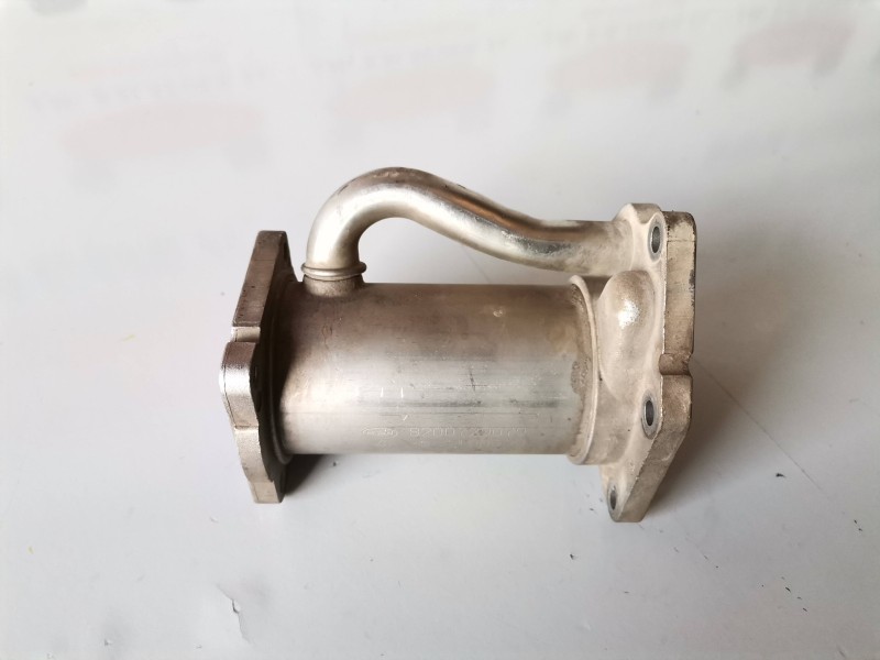 Recambio de enfriador egr para renault megane iii coupe k9k832 referencia OEM IAM 8200729079  