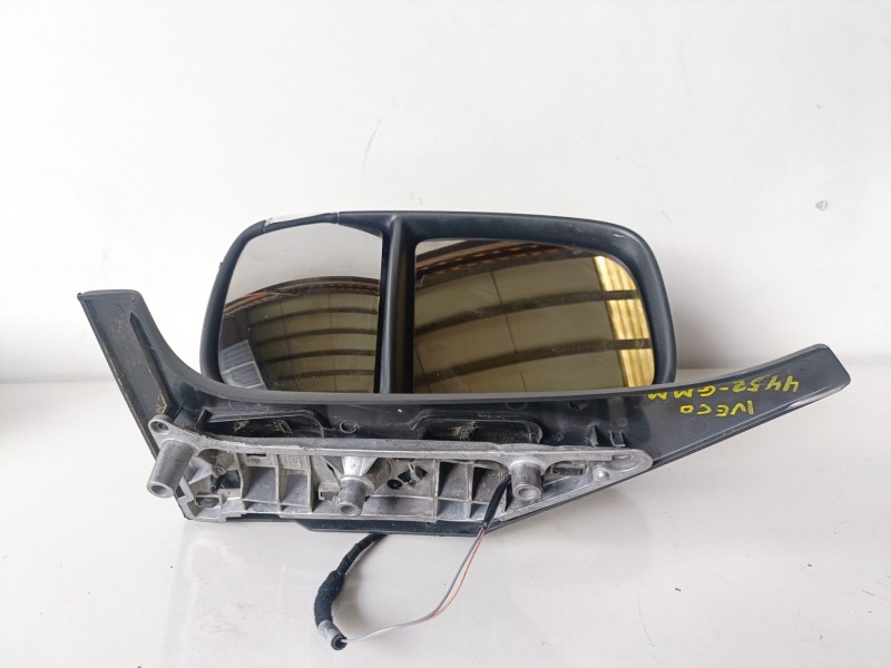 Recambio de retrovisor izquierdo para iveco daily furgón f1ae0481 referencia OEM IAM   