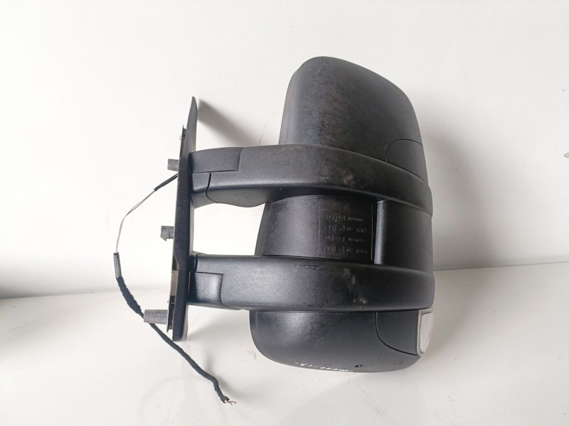 Recambio de retrovisor izquierdo para iveco daily furgón f1ae0481 referencia OEM IAM   