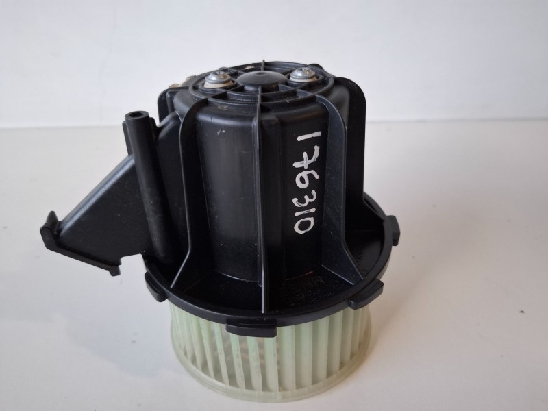 Recambio de ventilador calefaccion para audi a5 coupe (8t) cam referencia OEM IAM 8K1820021  