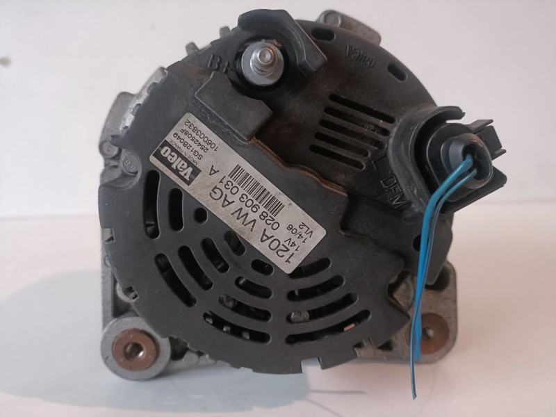 Recambio de alternador para skoda superb (3u4) bsv referencia OEM IAM 028903031A  