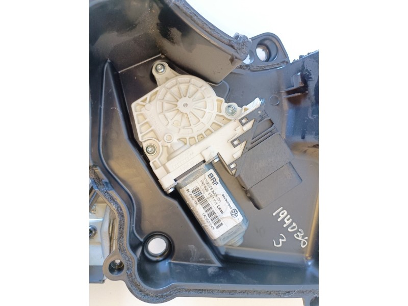 Recambio de elevalunas trasero derecho para seat leon (1p1) bxe referencia OEM IAM 1K0959704N  