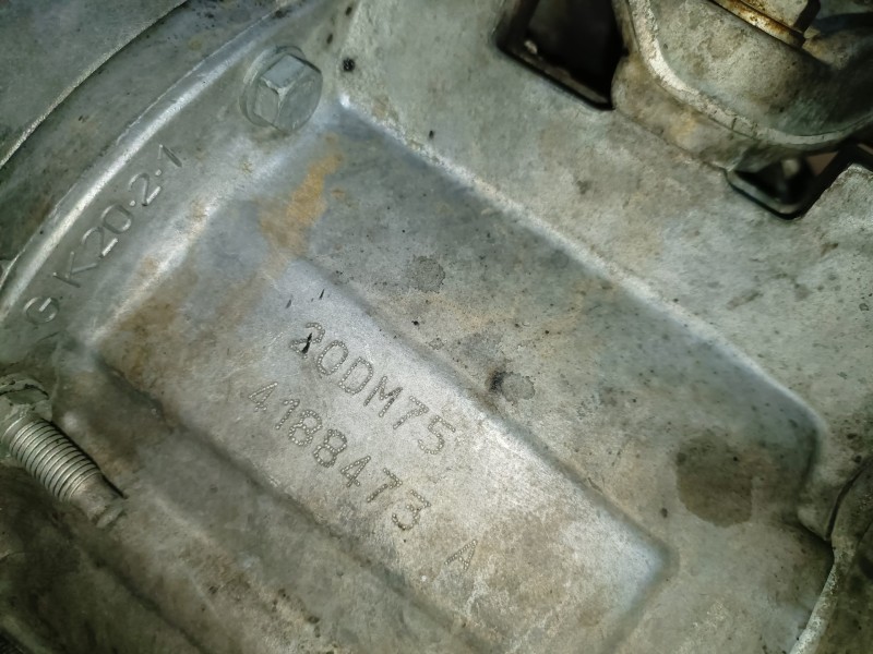 Recambio de caja cambios para citroen c4 berlina 9hx referencia OEM IAM 20DM75  